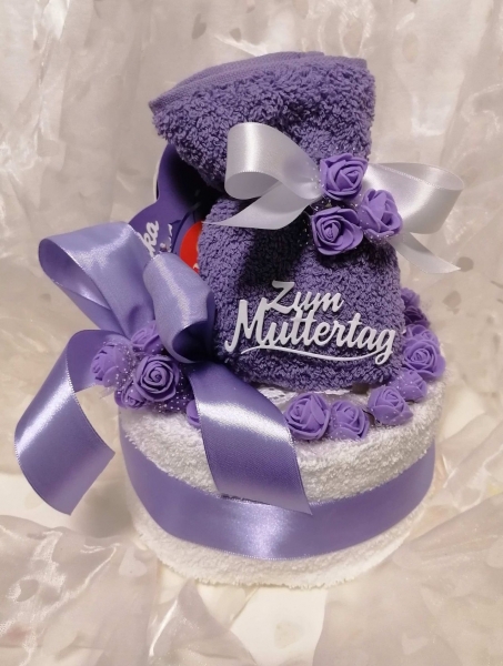 Handtuchtorte zum Muttertag-Geburtstag